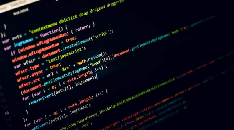 Photo AI-powered code analysis