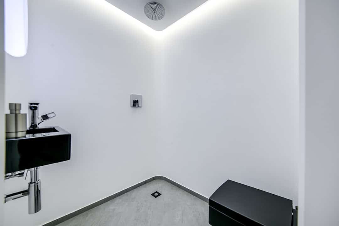 Photo Virtual fitting room