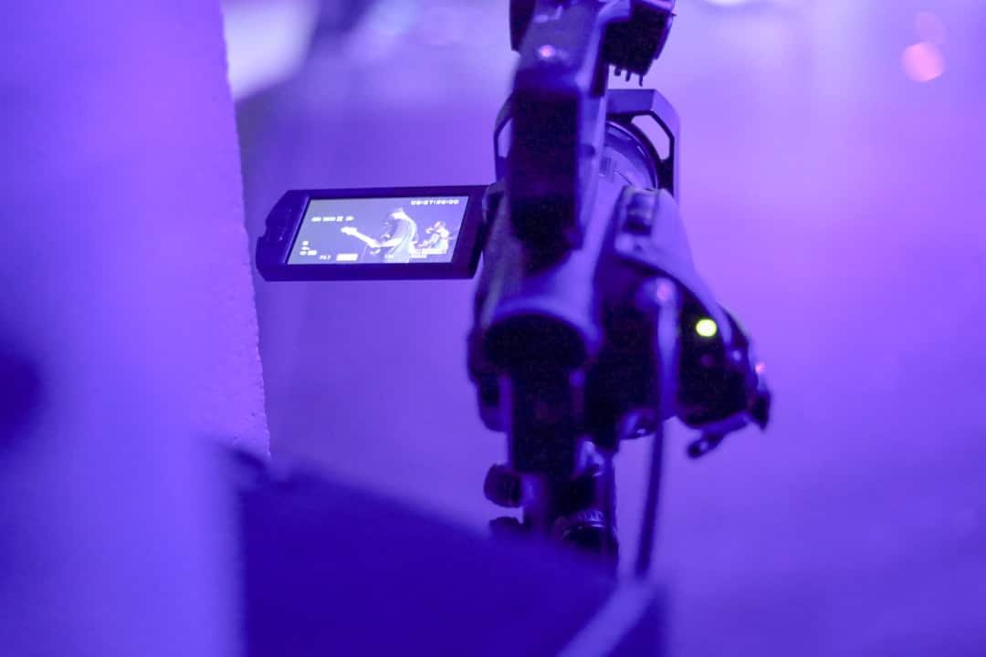 Photo Robot with mirror