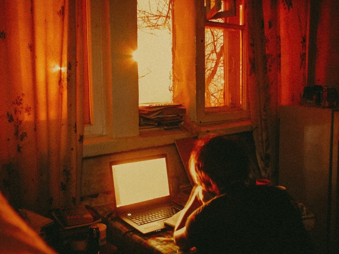 Photo Virtual author