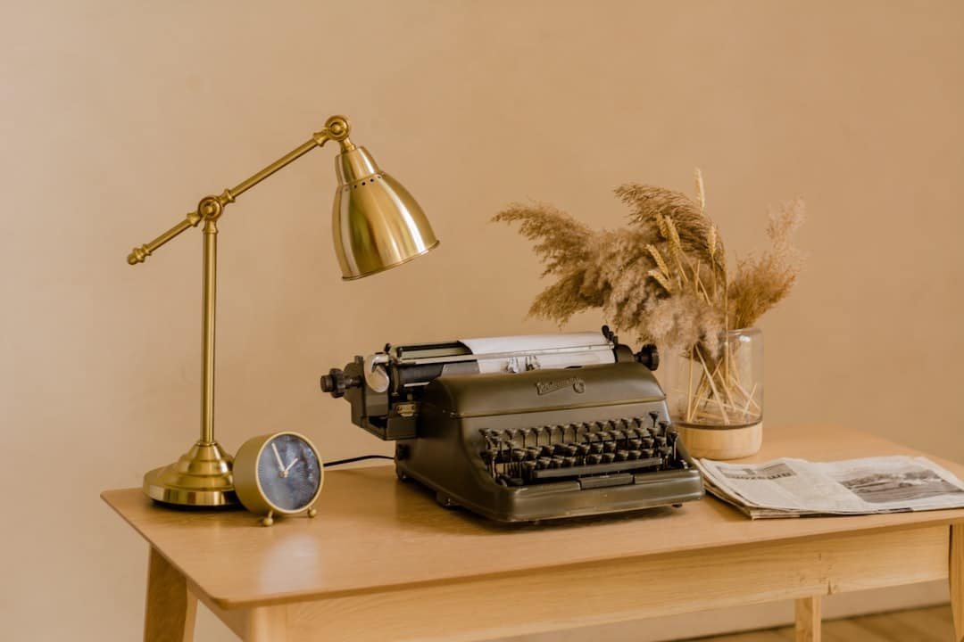 Photo Scriptwriting